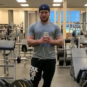 Meet your Posher, Dustin